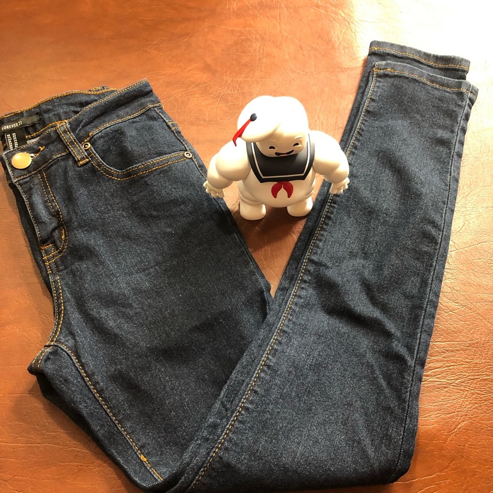 Forever 21 Jeans Like New Size 24